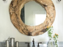 Come installare uno specchio fatto a mano in bagno