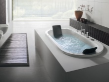 Posizionamento della vasca ovale nel bagno