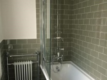 ガラス製バスタブ・スクリーン