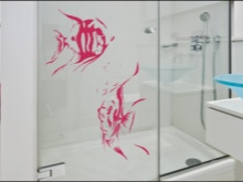 Klaaspindade šabloonimine vannitoas