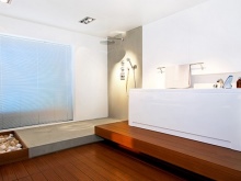 Tips for decorating an oriental style bathroom