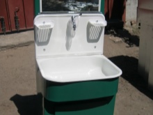 Мивка за дача от Moidodyr с водно отопление