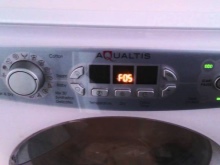 Σφάλμα συστήματος αποστράγγισης F05 σε πλυντήριο ρούχων Ariston