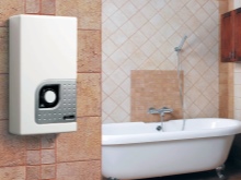 Chauffe-eau à gaz dans la salle de bains