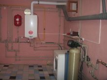 Газов нагревател за вода и система за свързване