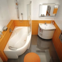 Mūsdienīga vannas istabas pārveidošana