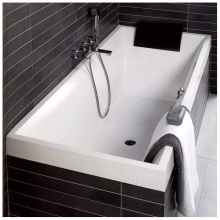 Rektangulärt badkar