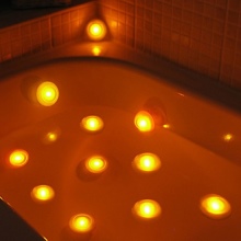 Ampoules LED dans la salle de bain