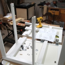 Kaip savo rankomis surinkti pakabinamą spintelę su praustuvu