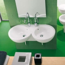 Velik družinski umivalnik