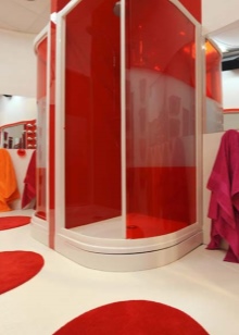 Accessories in a white bathroom