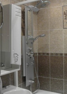 Хидромасажен панел за малка баня