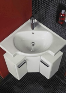 Ъглов умивалник за малка баня