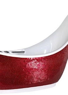 Epätavallinen suunnittelija kylpyamme