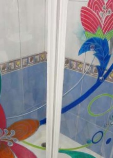 Pictură pe sticlă colorată