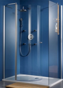 Ristkülikukujuline dušikabiin