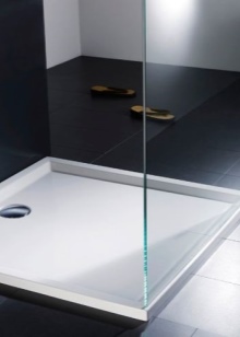 Sprchový kout s nízkou vaničkou s 2cm okrajem