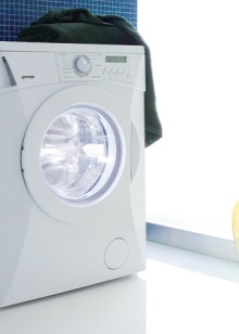 kitsas Gorenje pesumasin interjööris