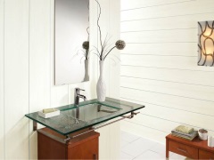 Panneaux en plastique pour votre salle de bains. Une remise à neuf simple et rapide !