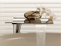 Waterfall Cascade Mixer: Beleza e conforto