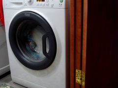 Teie pesumasin suriseb pidevalt, kui te seda tsentrifuugima hakkate.