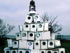 Minne minun pitäisi palauttaa vanha pesukoneeni ja voinko myydä sen?