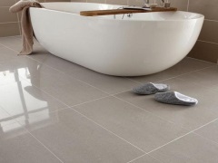 Полагане на подови плочки в банята