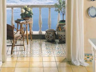 浴室の床材にコットタイル