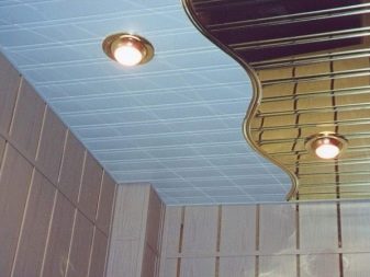 Таван с ламели в банята