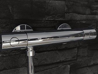 Robinet de douche thermostatique