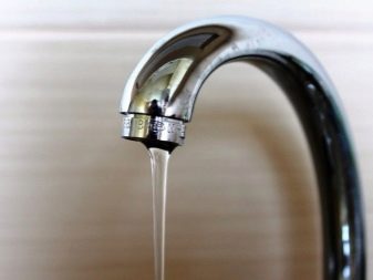 Instalação interior de um misturador aerador 