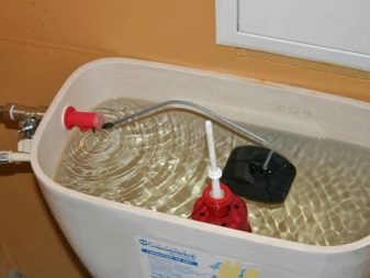 Течащо тоалетно казанче