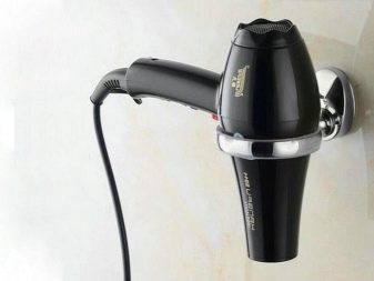 Las ventajas de un soporte para secador de pelo para el baño