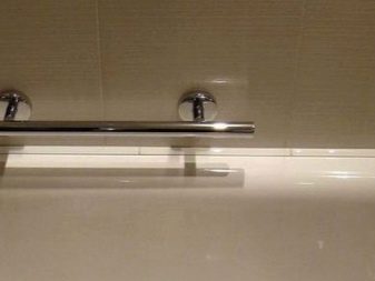 Fordele ved keramisk badekar surround