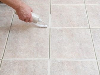 Cleaning joints and joints between tiles in the bathroom