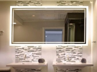 Vonios veidrodis vadovaujama vonios kambario apšvietimas