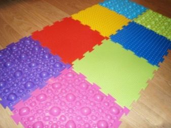 Pusselmattor för barn i badkaret