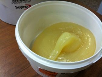 Vantaggi dello stucco epossidico per piastrelle