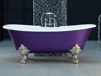 Dekorativa badkarstöd och hur man installerar dem