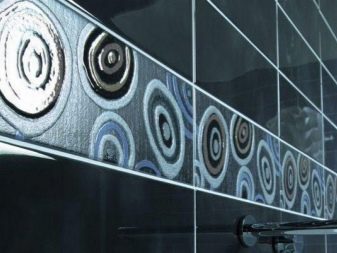 Une combinaison de carreaux et de joints qui fonctionne bien avec les joints.