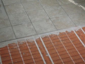 Chauffage par le sol pour la salle de bains