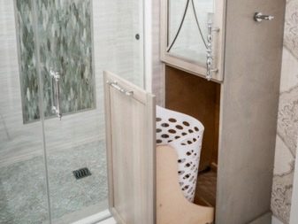 Výhody koupelnové skříňky s vestavěným košem na prádlo