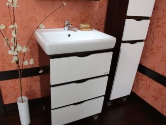 Обзавеждане за баня от марката Bricklaer