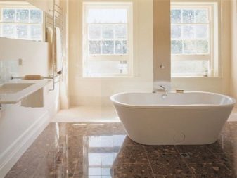 Bagno ovale in acrilico