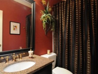 Parois de baignoire en tissu foncé - entretien