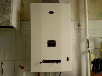 plynový ohřívač vody Astra