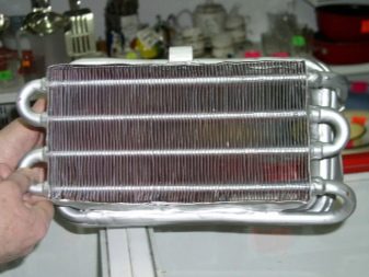 El intercambiador de calor de un calentador de agua a gas