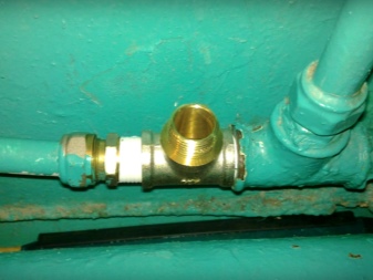 Tee fitting as an alternative to a tee to connect the washing machine to the water supply