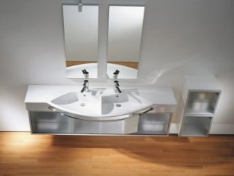 umivalnik za dve osebi