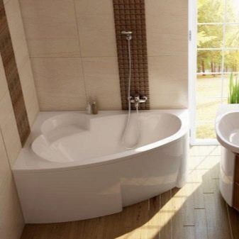 Ъглова акрилна вана Ravak